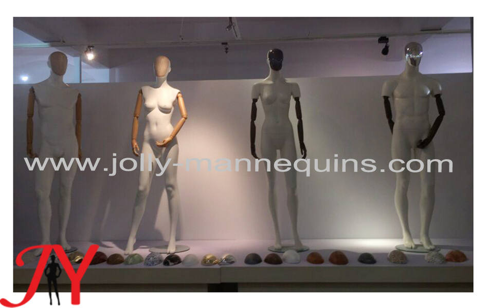 Jolly mannequins-female mannequins with wooden hands