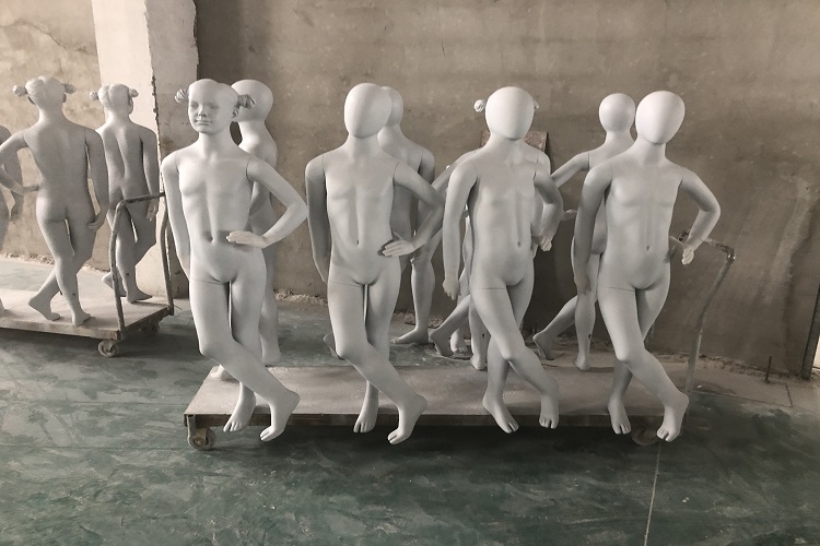 child mannequins sculpture hair