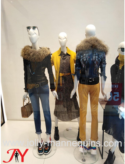 Jolly mannequins female stylized mannequin PINKO store display as Edas Italia