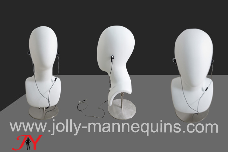 JOLLY MANNEQUINS